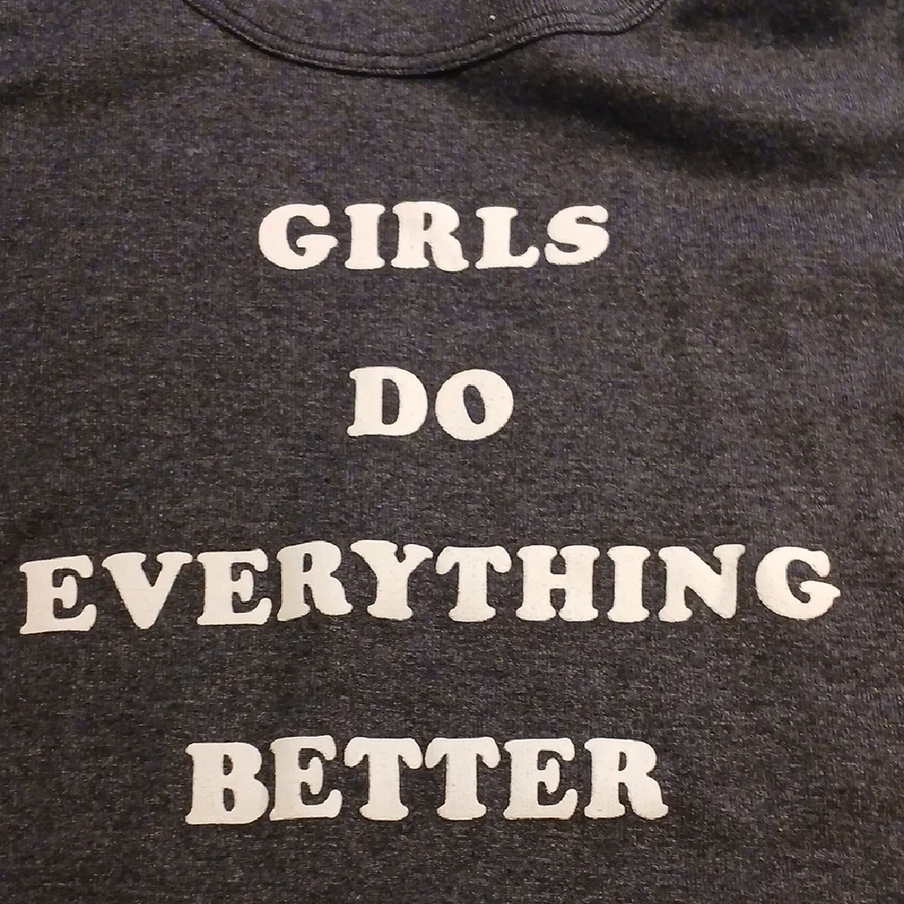 Future State GIRLS DO EVERYTHING BETTER Crop Top T Shirt Size M